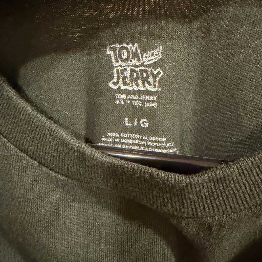 Tom & Jerry Best Buddies T-Shirt - Picture 3 of 4